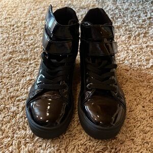 Black High-Top Women's Sneakers